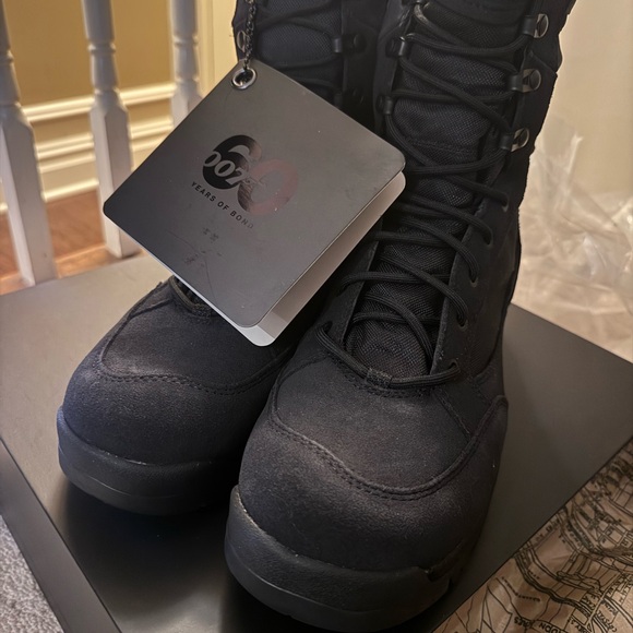 RARE Danner x 007 James Bond Tanicus Tactical Boot men’s USD 12 D - Picture 2 of 8
